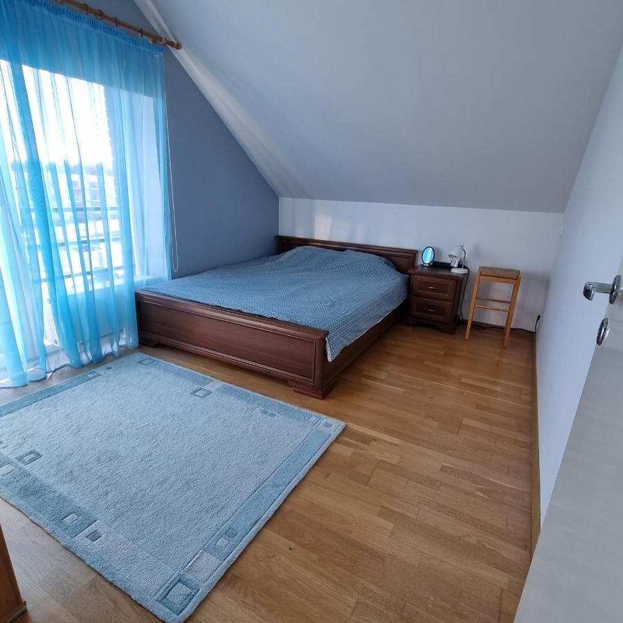 Juuli Apartament كوريسارِ المظهر الخارجي الصورة