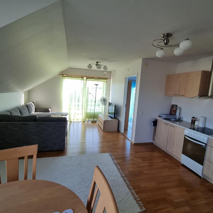 Juuli Apartament كوريسارِ المظهر الخارجي الصورة
